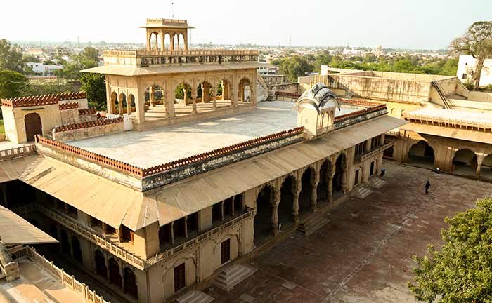10 Indian Heritage Sites
